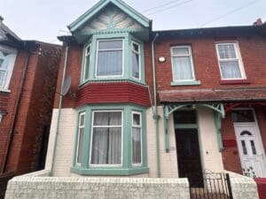 Tennyson Avenue, Scarborough
